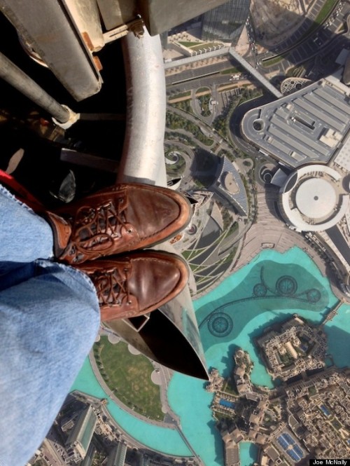 The Picture I refer to in my write up - Joe McNally on top of the Burj Khalifa building, Dubai. (courtesy of Joe McNally)